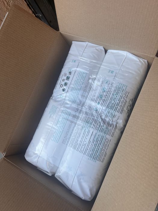 Pampers de la 3-16 kg