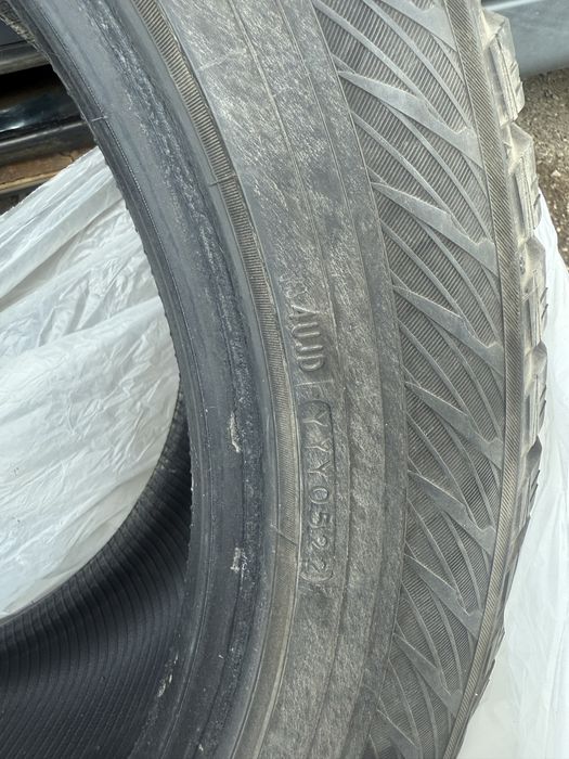 Продам Шины 285/50/20