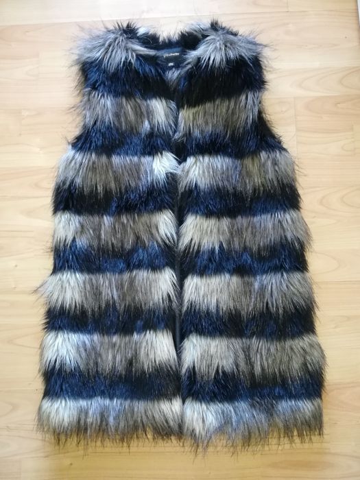 Vesta Nike Zara Bershka