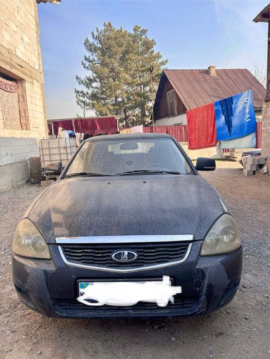 Lada приора хорошие состояние