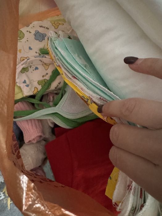 Даром вещи для новорожденного и более 3-4-6 месячного ребенка