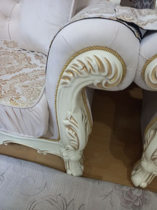 Продам мягкий уголок Фараон