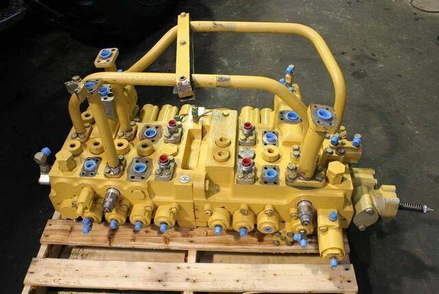 distribuitor hidraulic pentru atlas 160