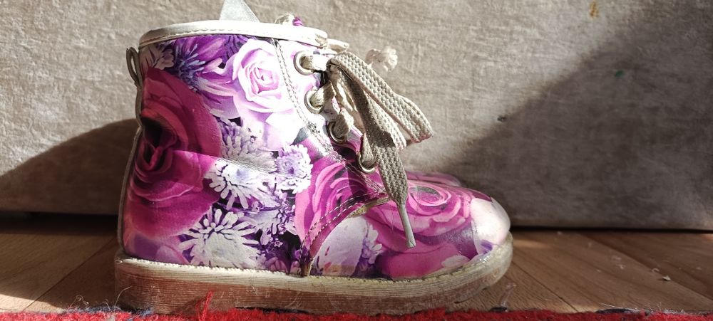 Продам тапочки детские