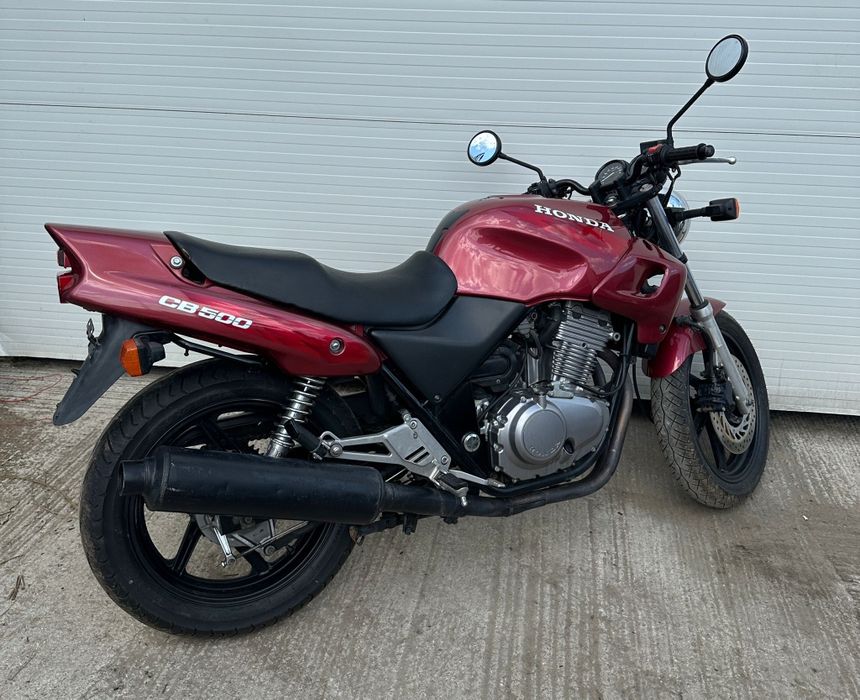 Motocicleta Honda CB 500
