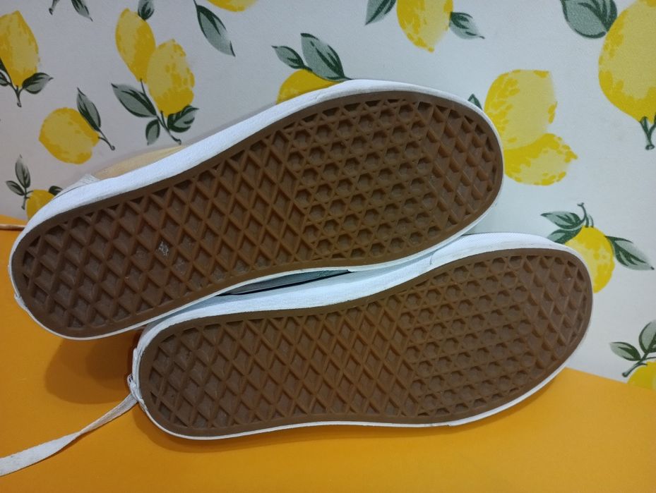 Vans N 38 кожени - 22 лв