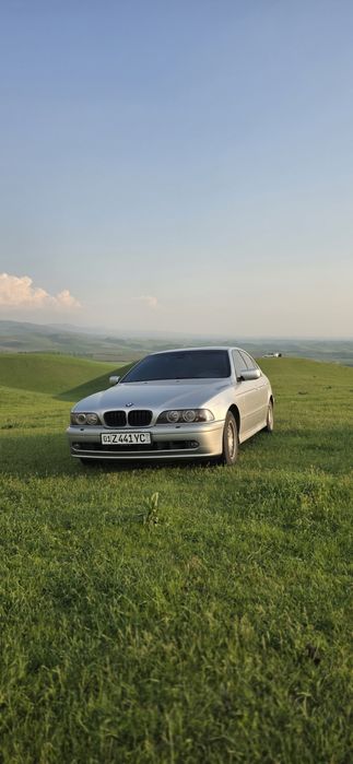 Sotiladi BMW E39 528i