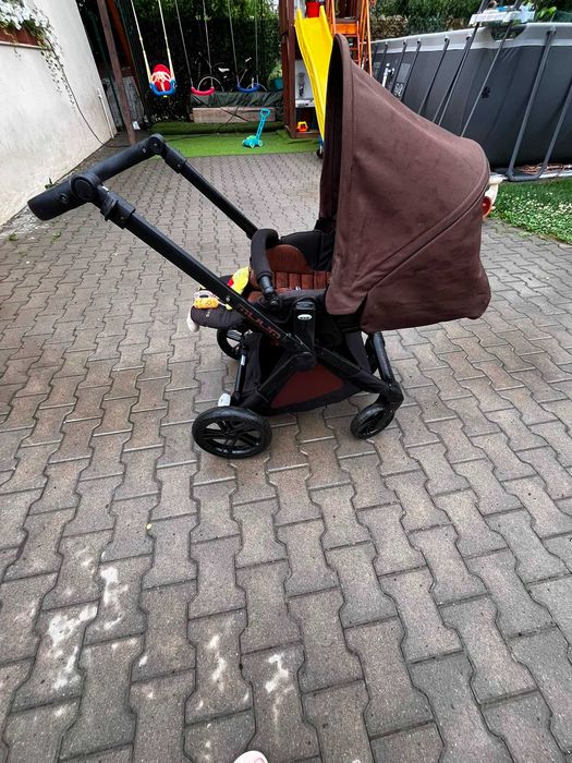 Vand la Pachet : Patut , Carucior si premergator