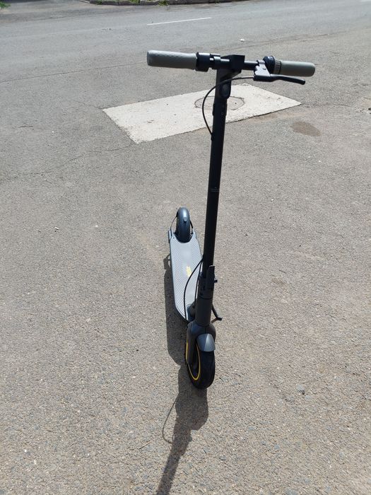 Продам самокат ninebot Kick Scorer Max G30