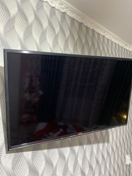 Продаю телевизор 81 см