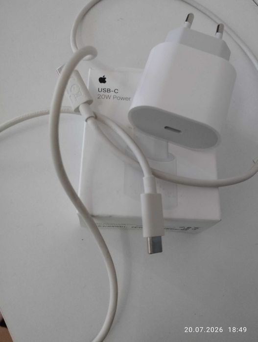 Iphone 20w адаптер