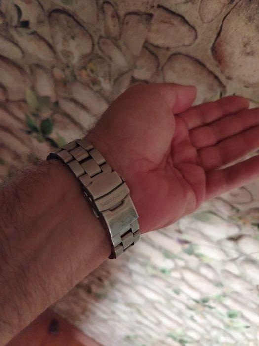 Ceas Megalith (quartz)