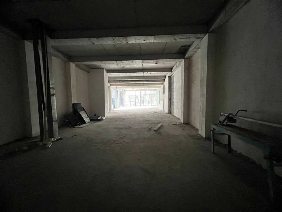 Универсальный ритейл с подвалом в Parkwood 408 кв , аренда(55)