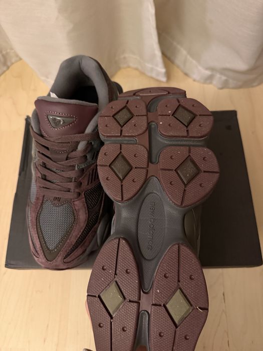 New Balance 9060 truffle