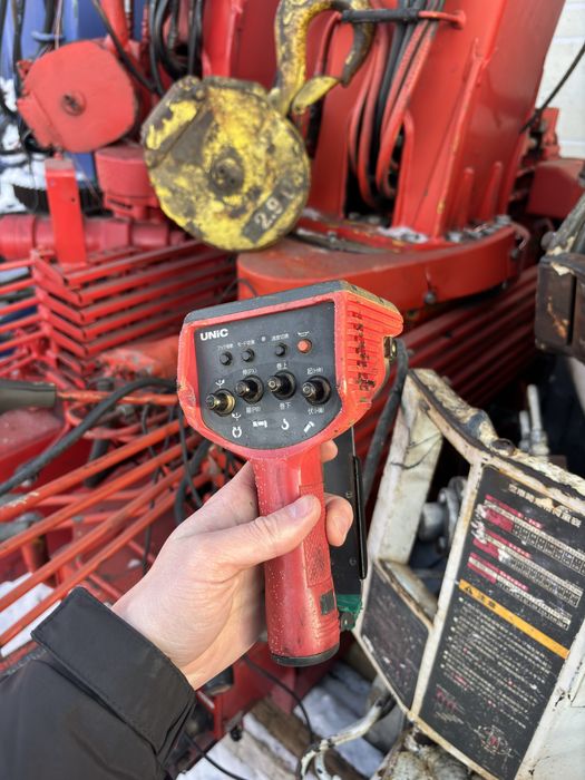 КМУ, манипулятор, кран UNIC TADANO