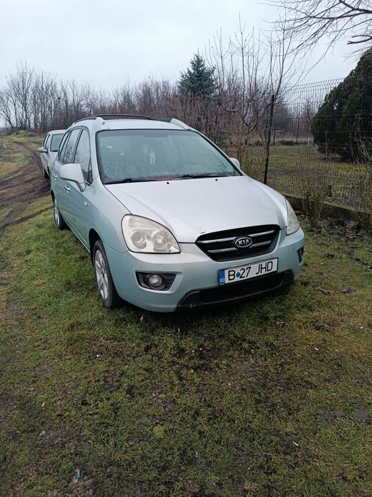 De vânzare s-au dezmembrez