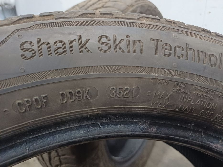 Шины 205/55 R16 Uniroyal пара.