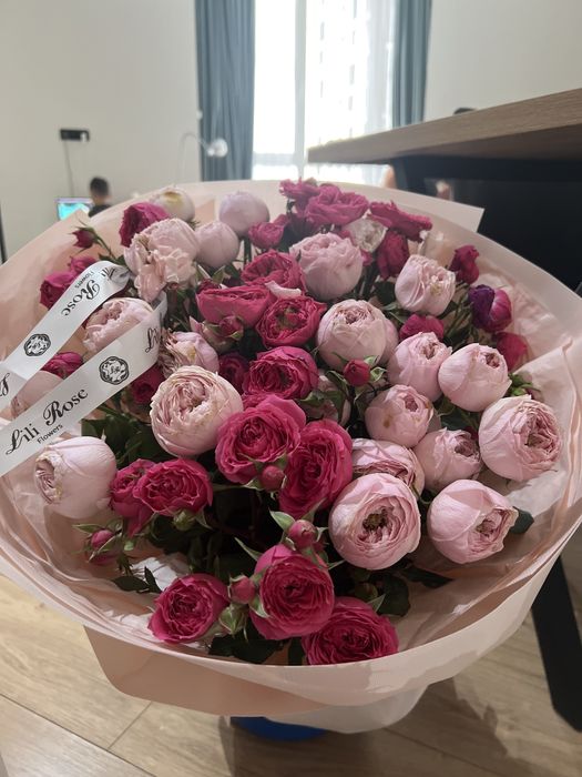 Срочно продам букет спрей роз (101)