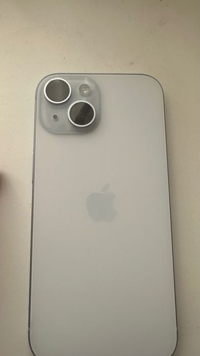 iPhone 15 128GB blue