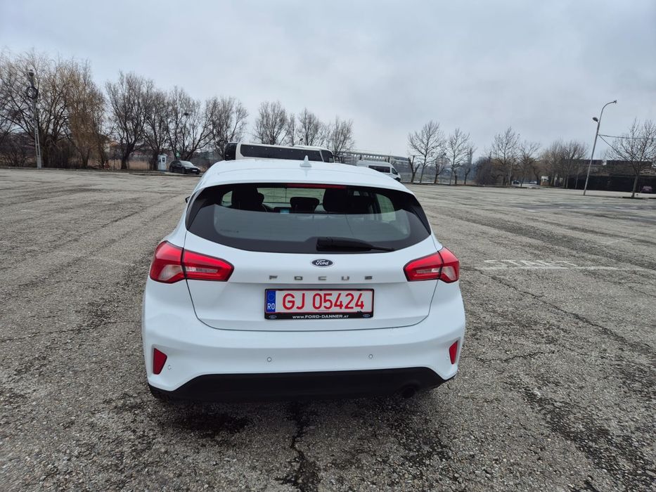 FORD Focus 2019 — imagine 4