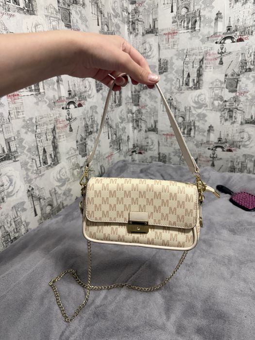 Женская сумочка