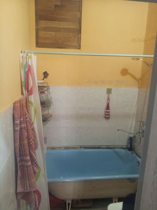 Uy sotiladi  Kimyogar