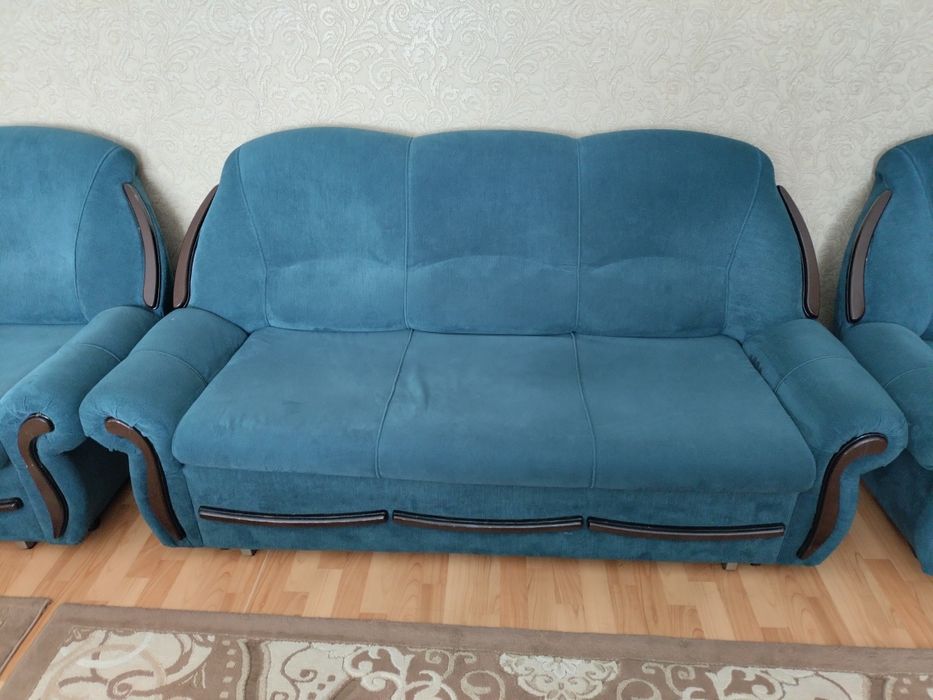 Продам диван в отличном состоянии