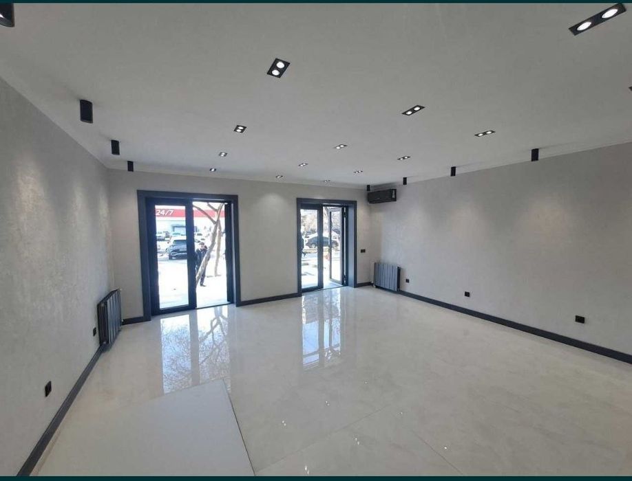 Коммерческая недвижимость: офис, срочно с готовый арендатор ом