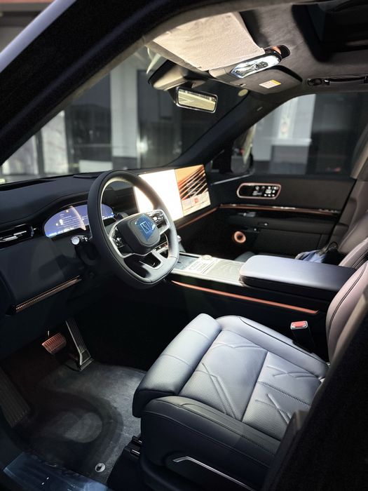 Zeekr 9X 70kWh ULTRA/ Black edition