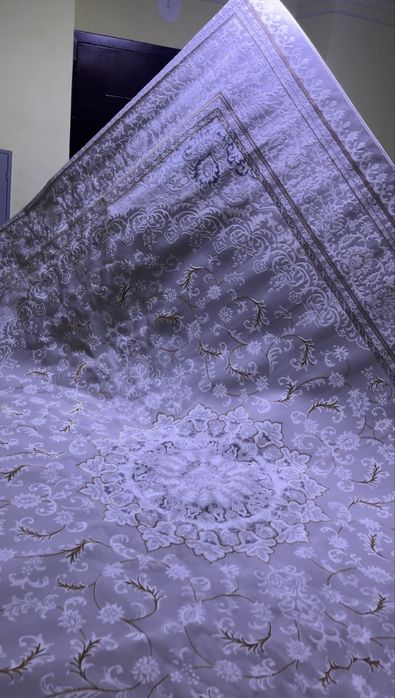 Кілем сатылады срочна