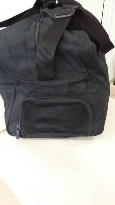 Adidas-Чисто Нов