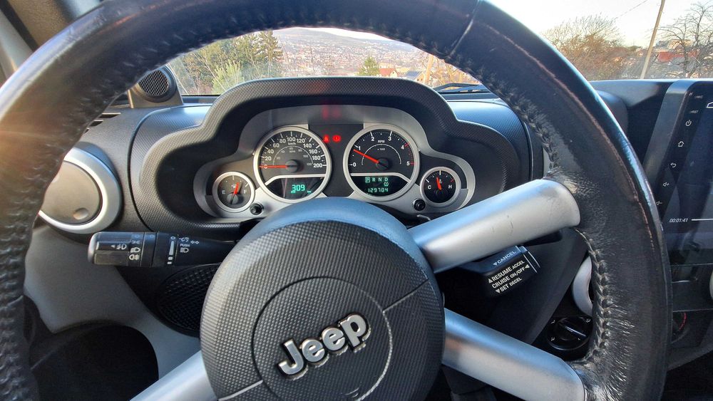 Jeep Wrangler JK 2010, 130.000 km, Hard&Soft Top