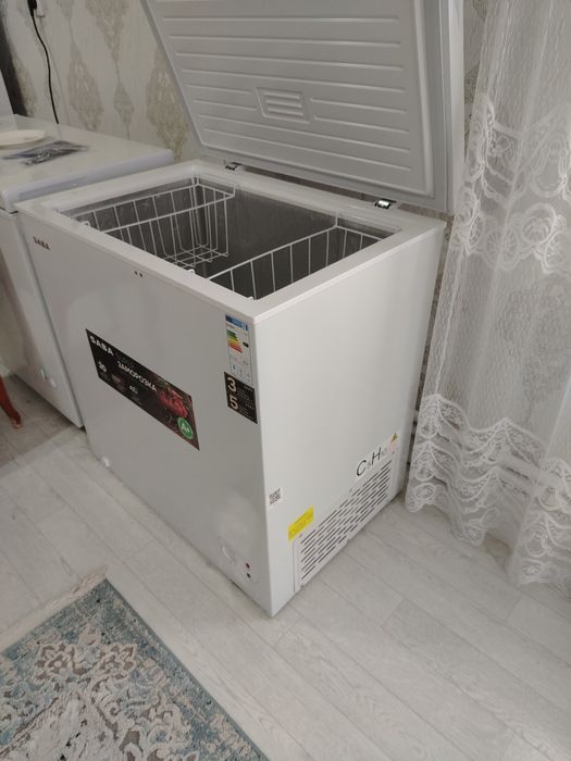 Продам морозильную камеру