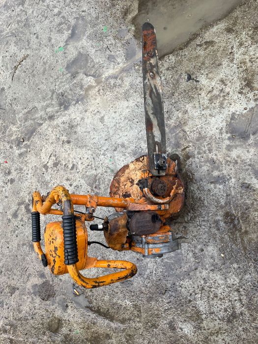 Motofierǎstrǎu rusesc 4M Elektron