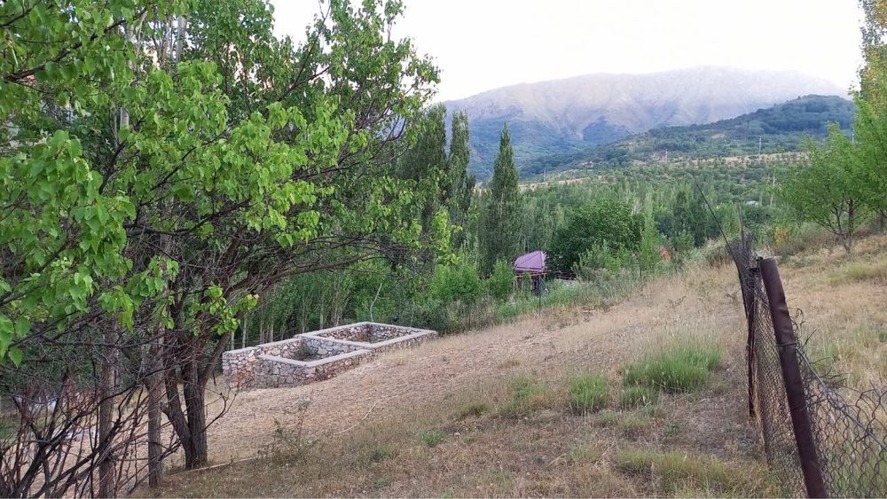 Юсуфхонада дача учун ер сотилади.