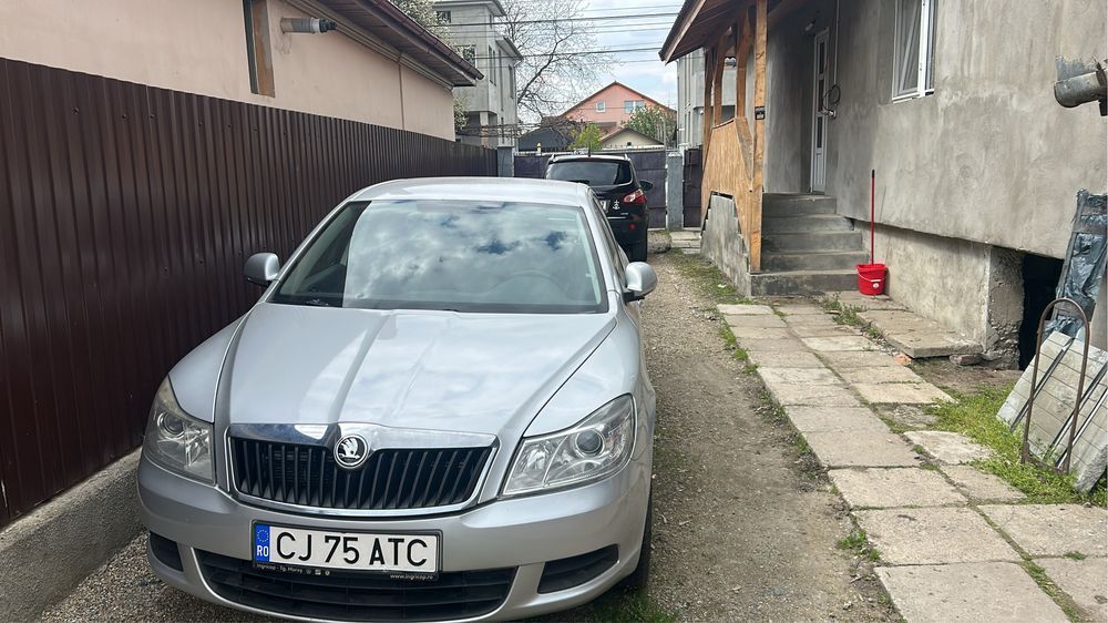 SKODA Octavia 2012 — imagine 3