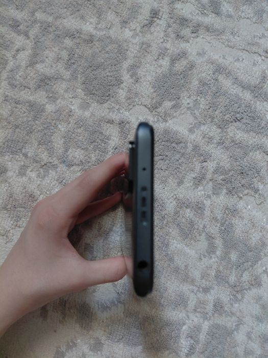 Продам Xiaomi Redmi Note 10S.