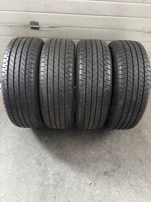 225 60 18 Yokohama 99% nerulate.