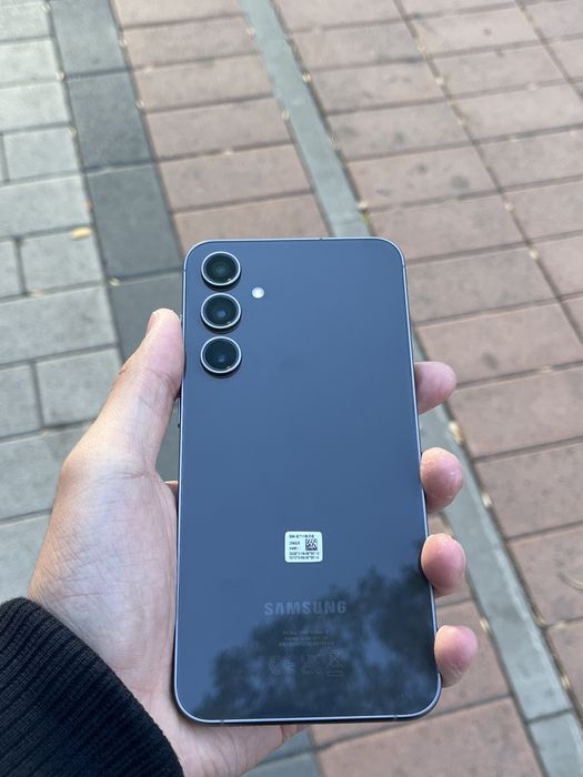 Samsung s 23 FE продам