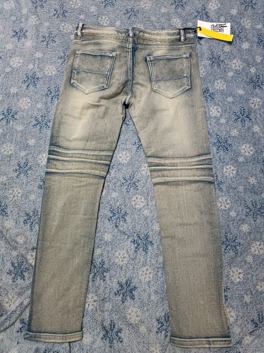 Продам новые джинсы