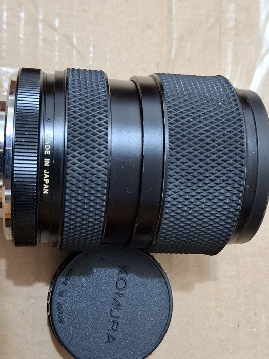 Vând obiectiv  foto KOMURA