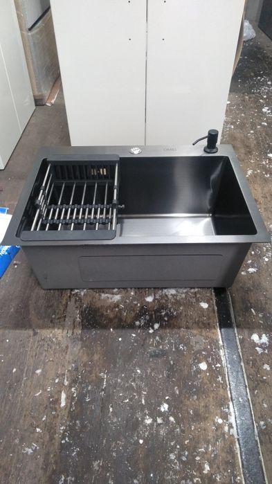 Мойка для кухни со смесителем