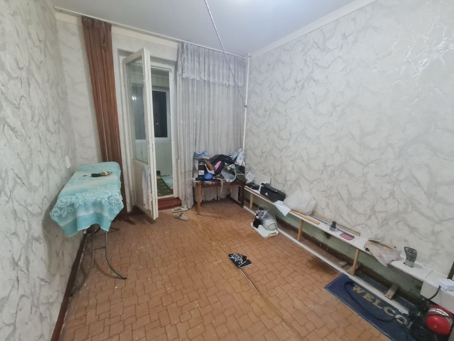 Уй Сотилади 5этаж 2 хона Заканалда