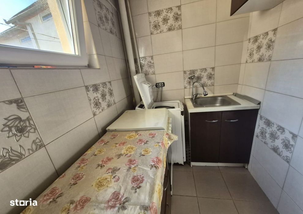 Apartament 2 camere Zona Intim, parter