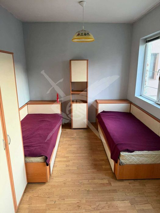 Четиристаен апартамент - кв. Кючук Париж - 11826841