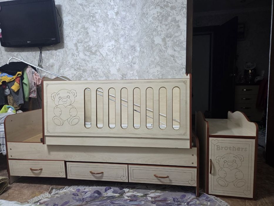 Детская кровать,б/у. Срочно