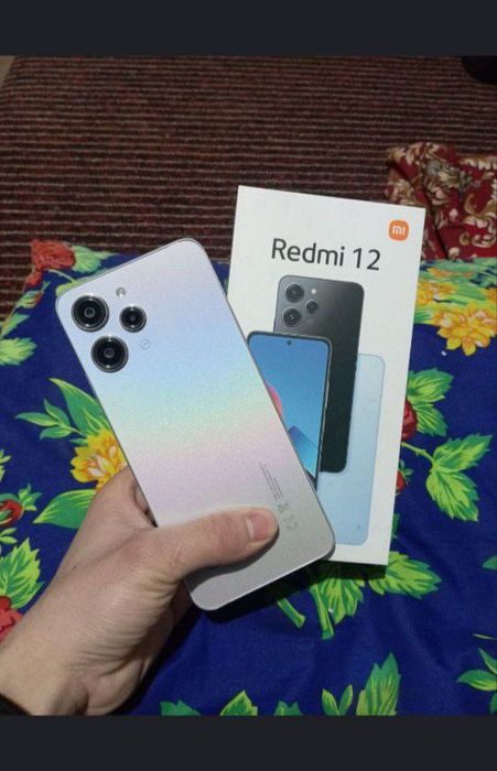 Redmi 12 sotladi 256 gb holati yaxshi
