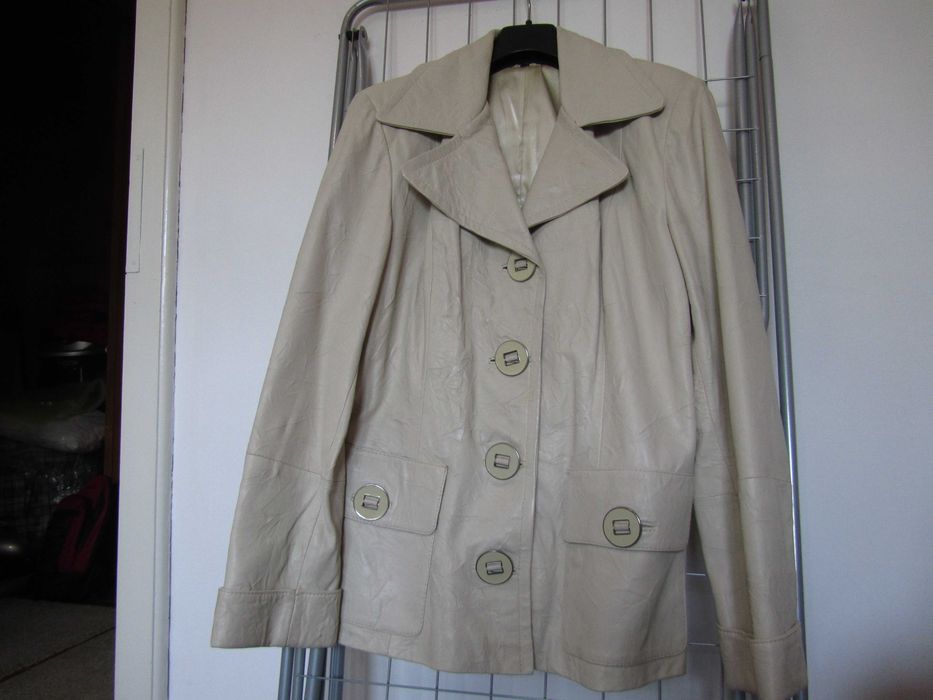 Sacou din piele pentru damă