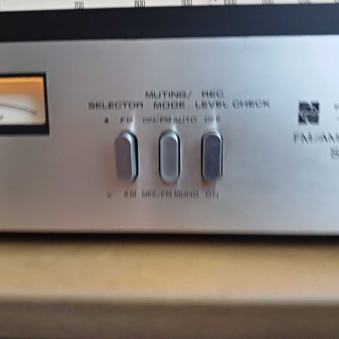 Продам тюнер Technics ST-7300