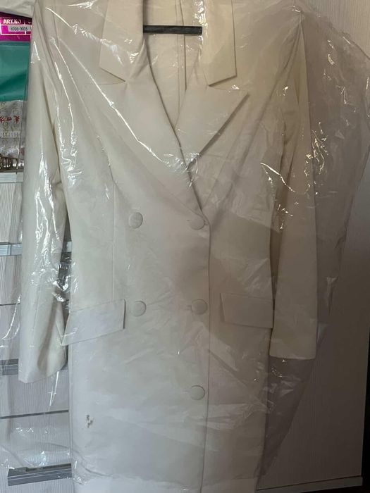 Платье от Lichi - XS